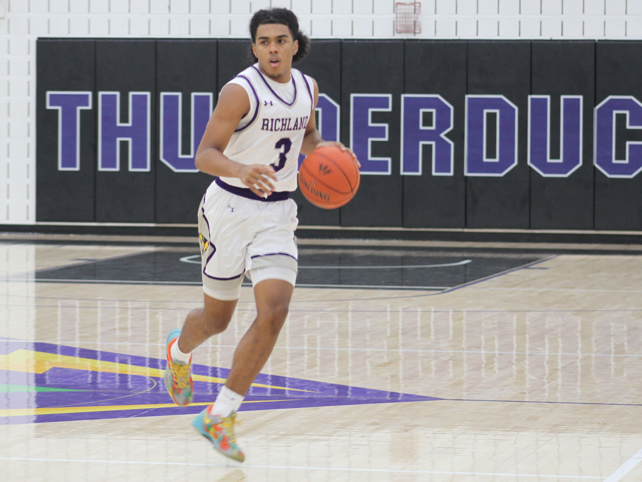 No. 10 Thunderducks Coast by No. 13 Blazers