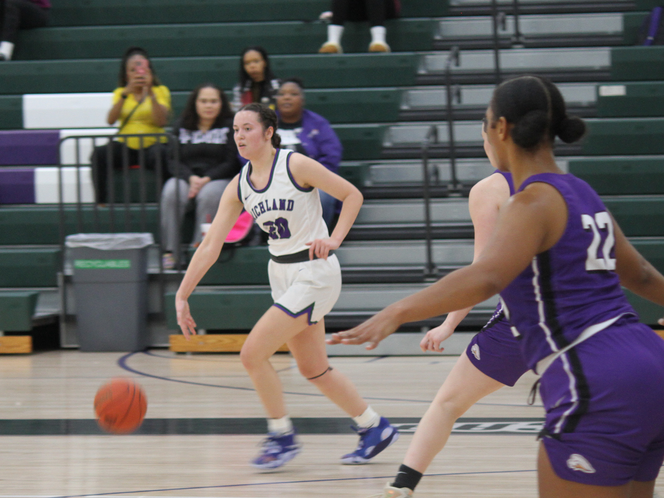 Thunderducks Women's Hoops Open Season Nov. 1